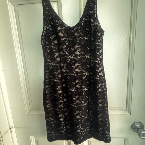 Guess Dresses & Skirts - Guess size womens Small lace black dress